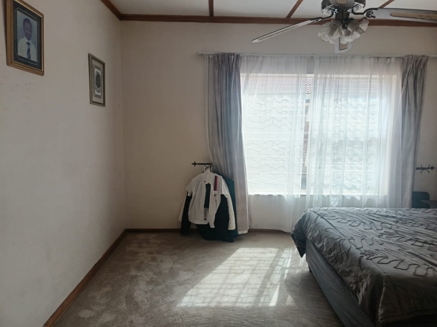 3 Bedroom Property for Sale in Royldene Northern Cape